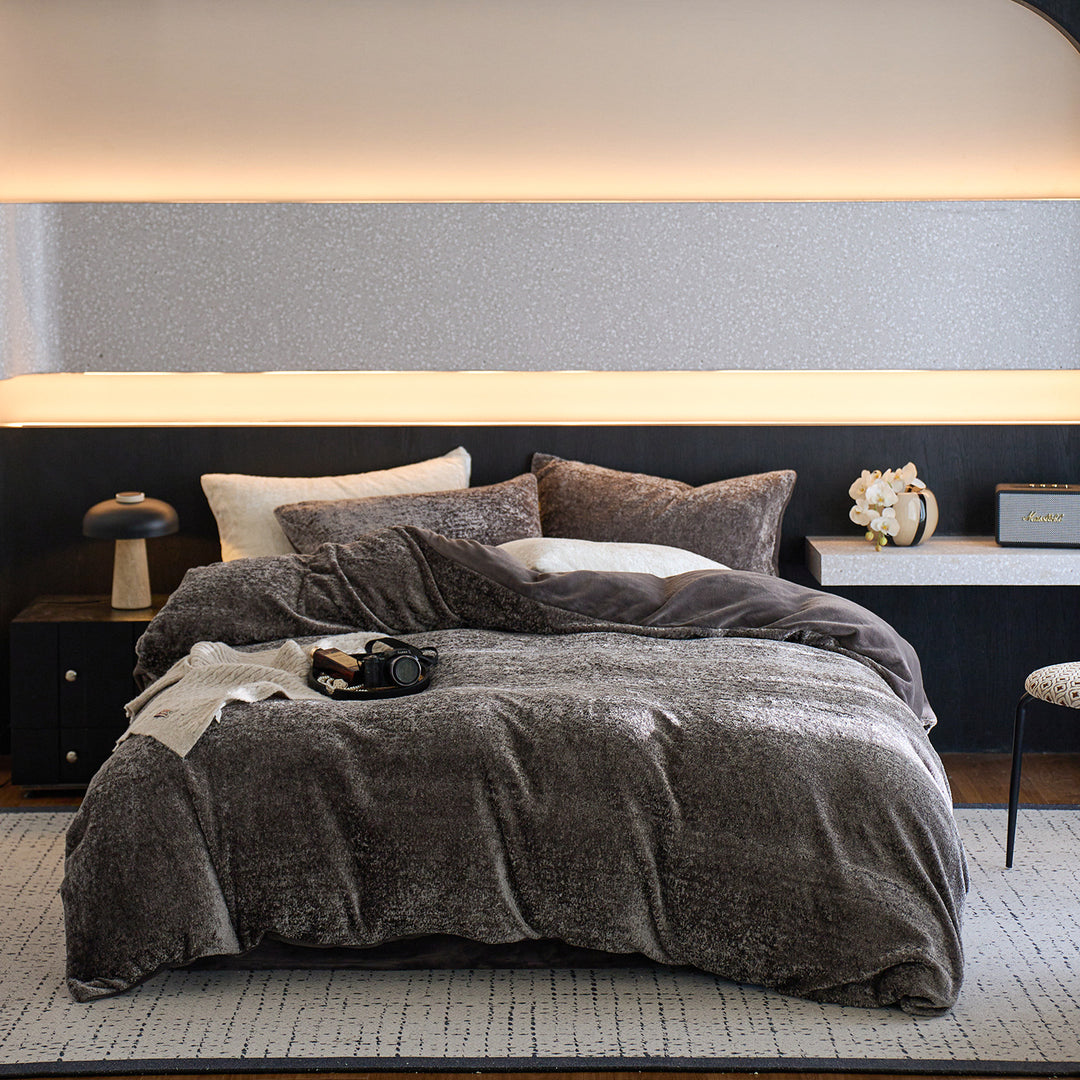 Cozy teddy fleece duvet cover set with plush surface