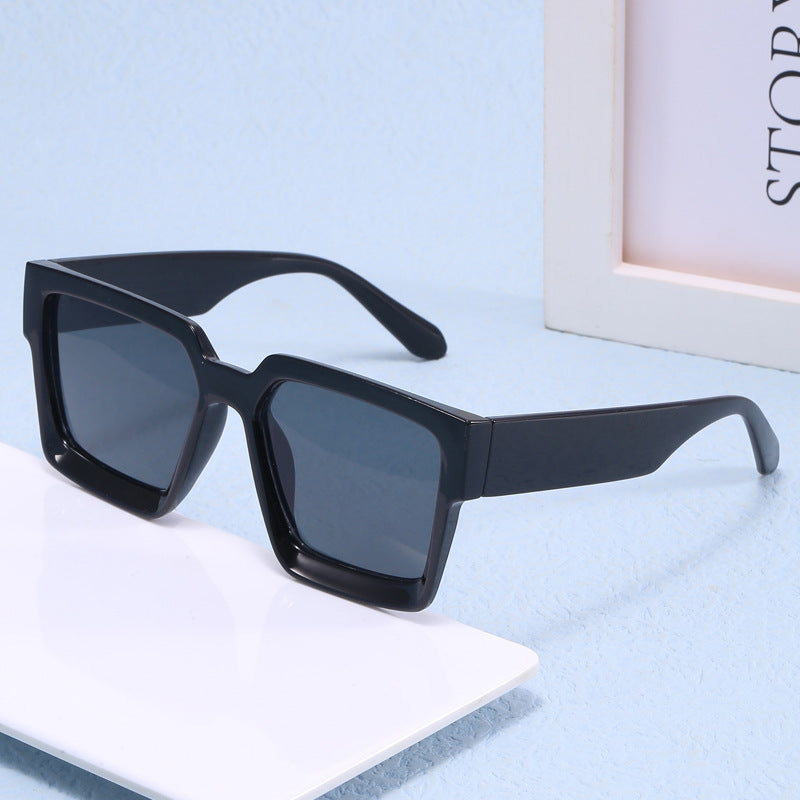 Ladies Oversized Sunglasses with Fashionable Transparent Frame Stornfield