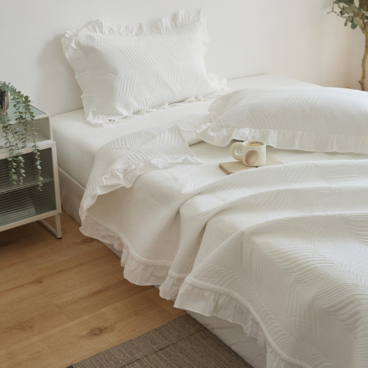 Quilted Wave-Texture Ruffled Bedspread Set with Pillow Shams