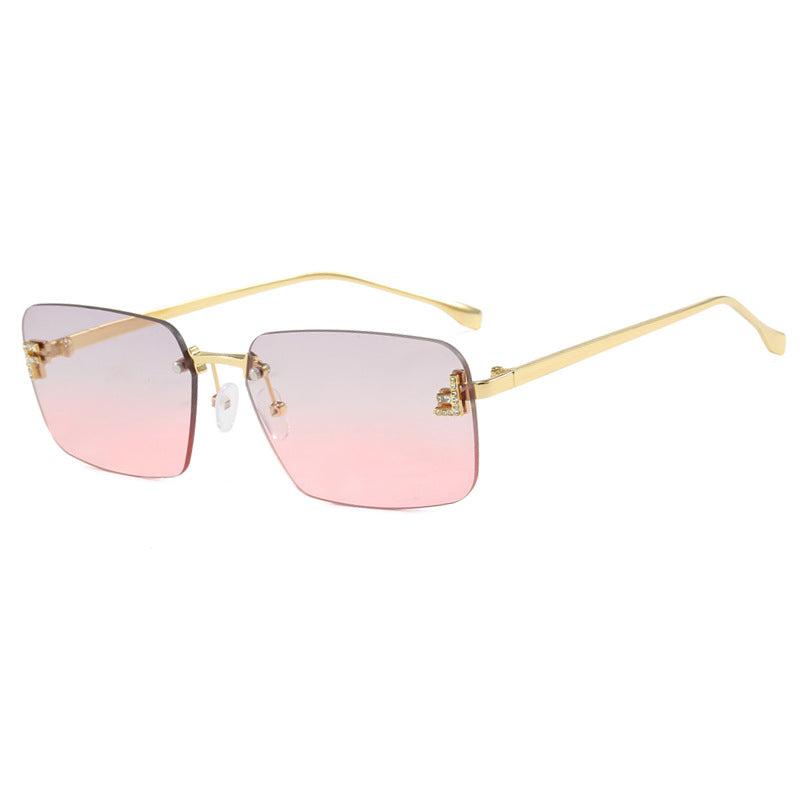 Ladies square sunglasses with elegant golden frame and stylish lenses Stornfield