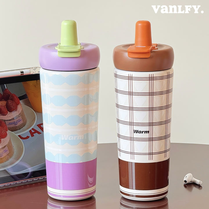 Women's insulated drinking bottle with innovative silicone cap and cheerful Stornfield motif