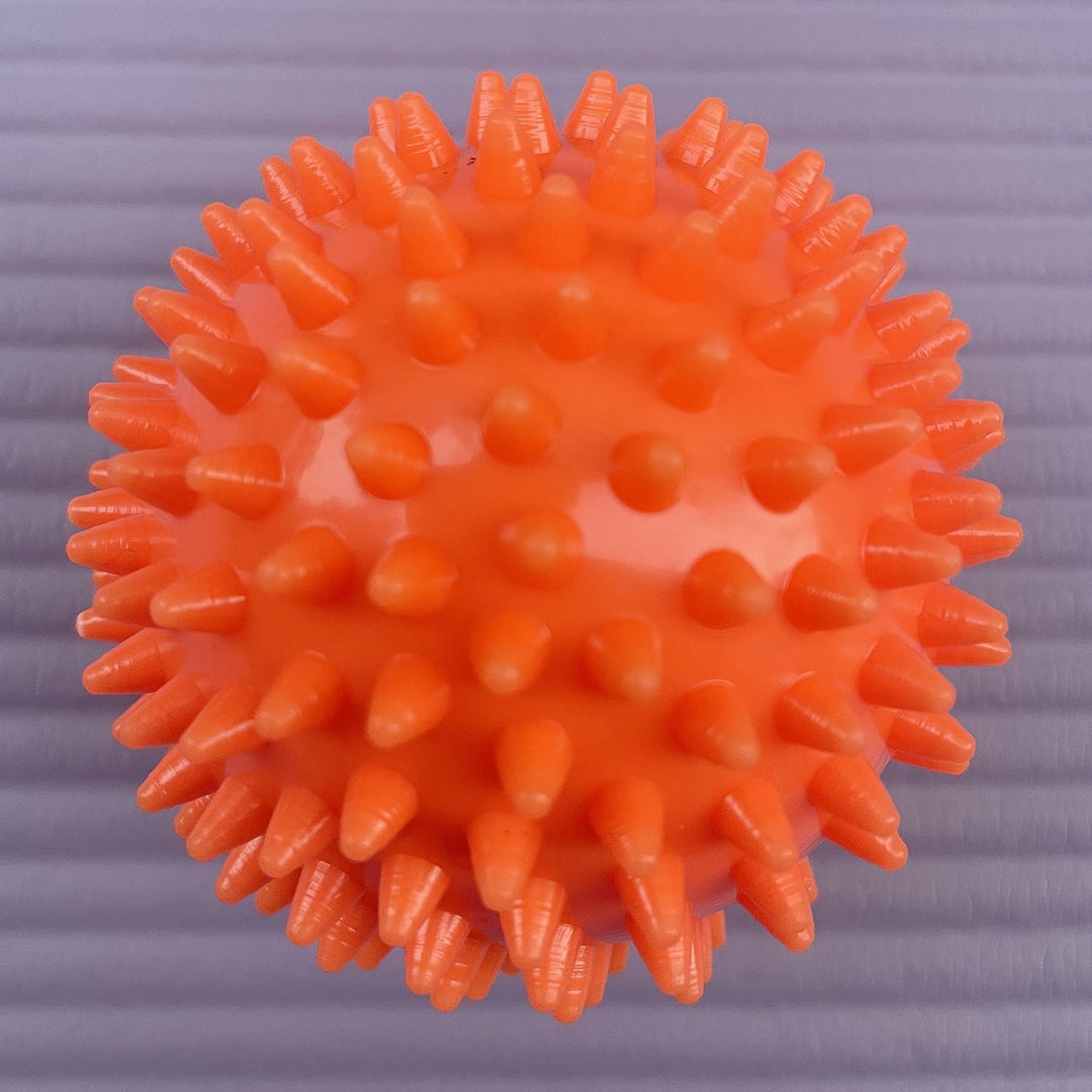 Massage ball with knobs Stornfield