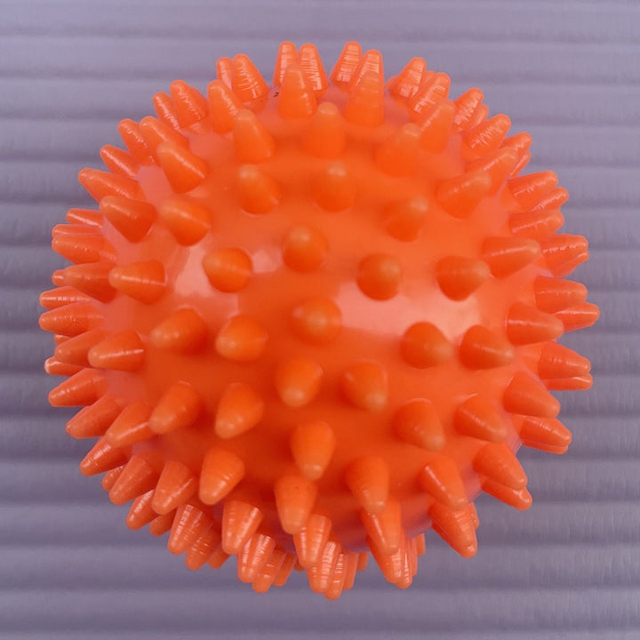 Massage ball with knobs Stornfield