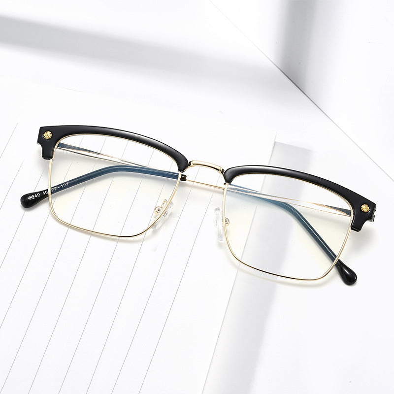 Ladies Designer Glasses with Eye-Catching Frame Stornfield
