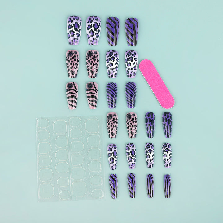 Creative leopard and stripe design artificial nails Stornfield