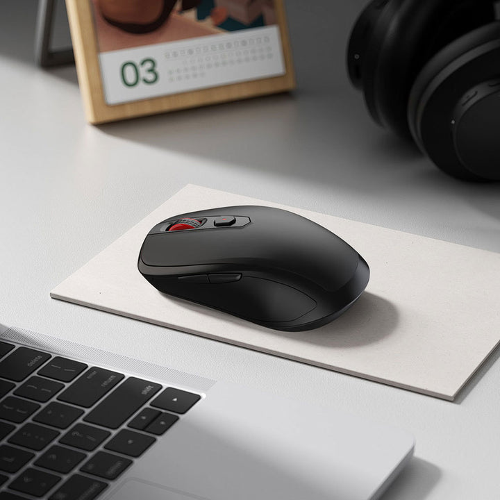 Ergonomic Wireless Gaming Mouse with Rgb Lighting Stornfield