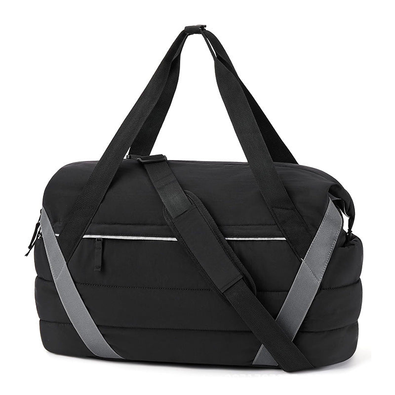 Multifunctional travel bag with padded inner compartment Stornfield