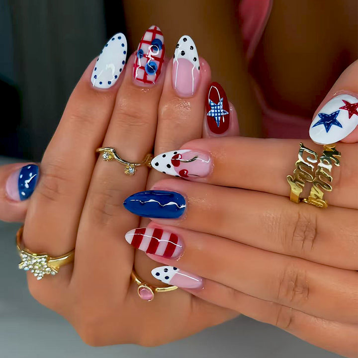 Artificial nails with unique graphic designs Stornfield