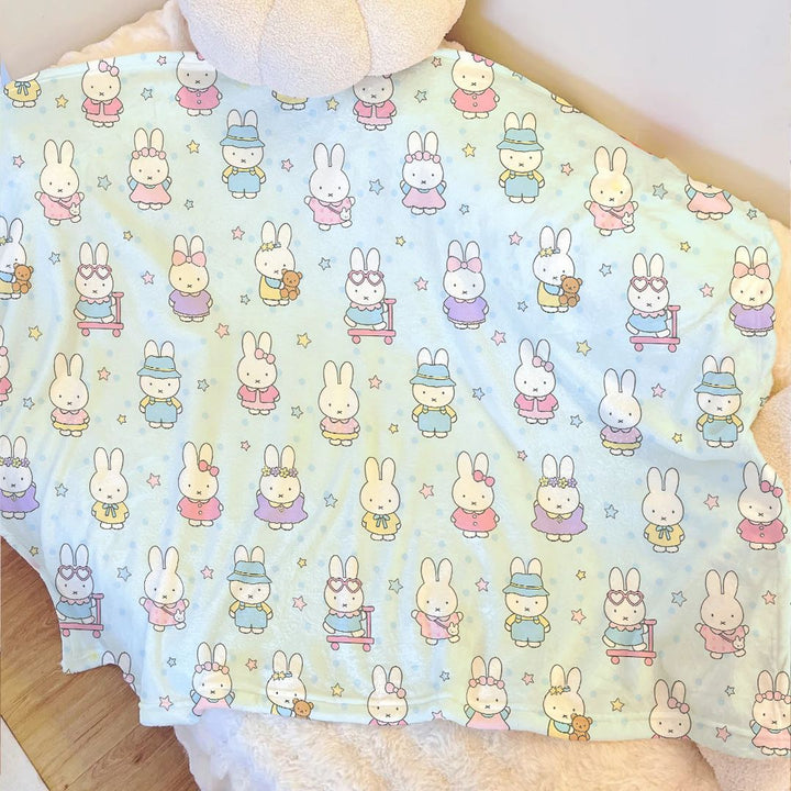 Cartoon-Themed Fleece Throw Blanket