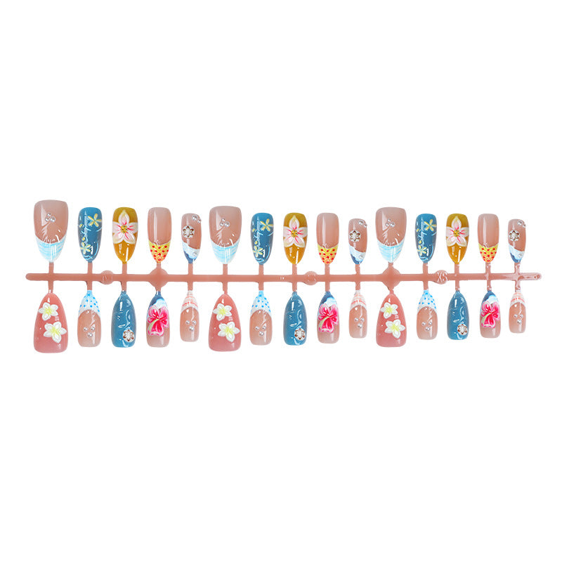 Floral-Themed Press-On Nail Set Stornfield