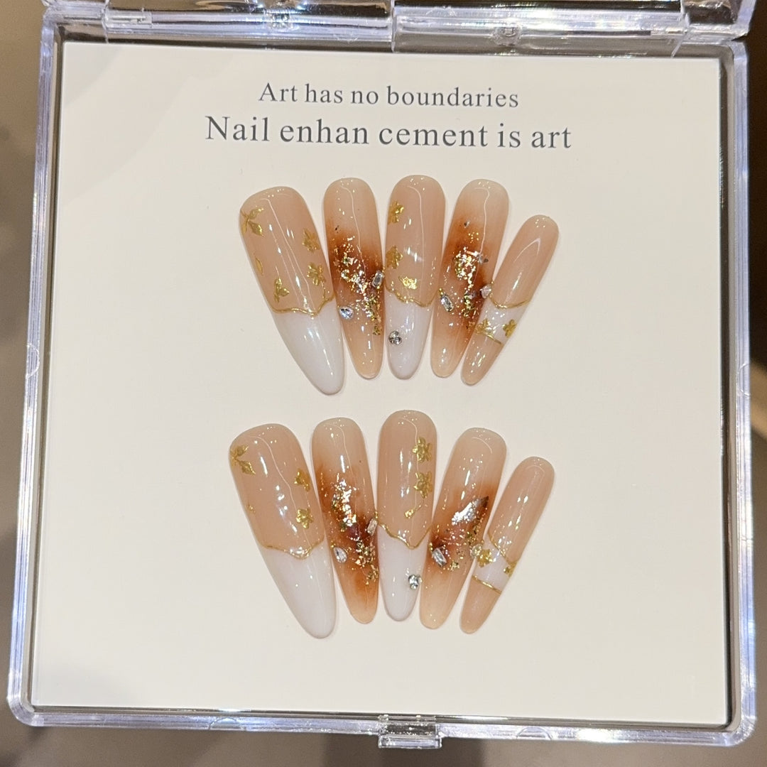 Artificial nails with noble accents Stornfield