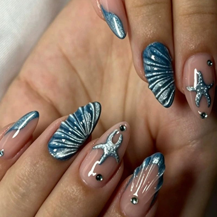 Artistic Sea-Inspired Press-On Nail Set