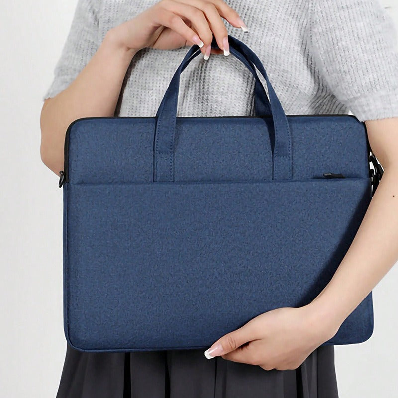 Shockproof laptop bag with extra padding Stornfield