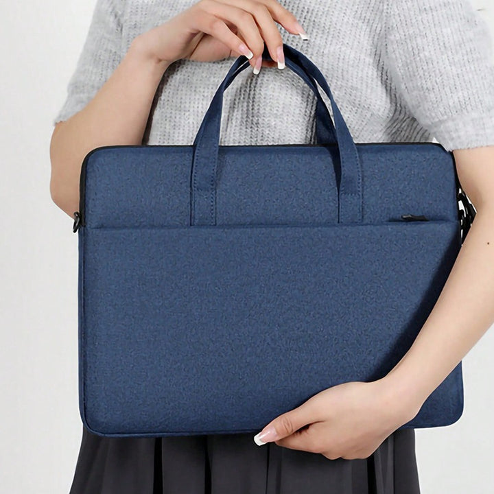 Shockproof laptop bag with extra padding Stornfield