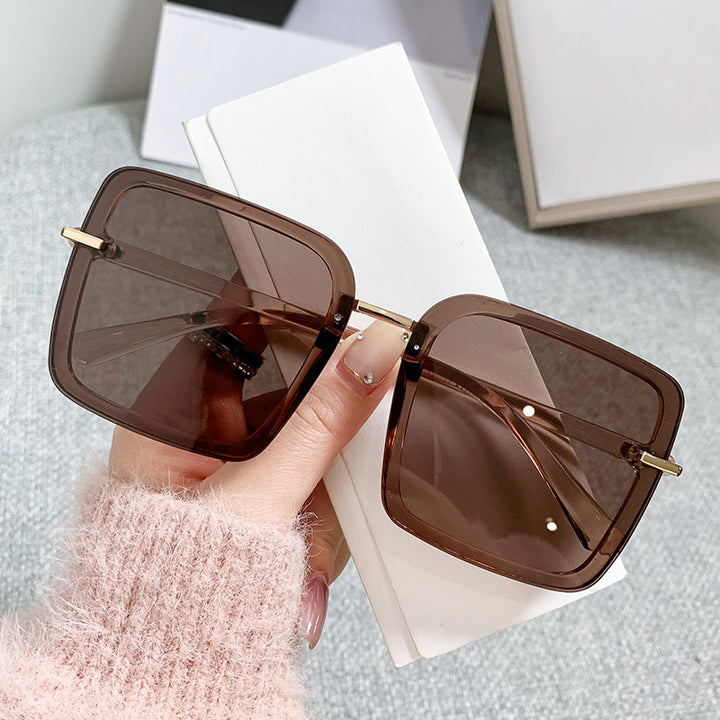 Women's trendy sunglasses in modern square design Stornfield