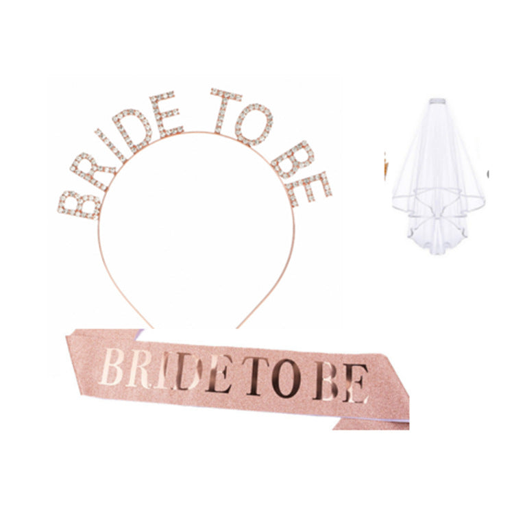Women's bridal accessories set with shimmering veil and personalized sash Stornfield