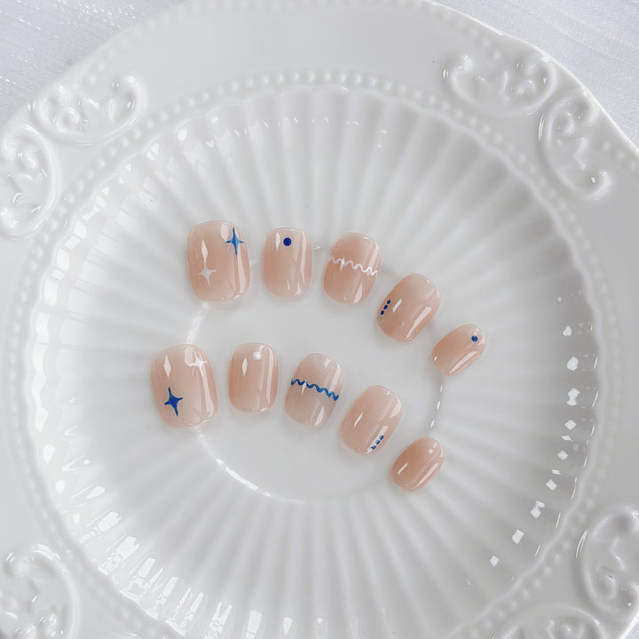 Artistic Press-On Nail Set with Geometric Designs