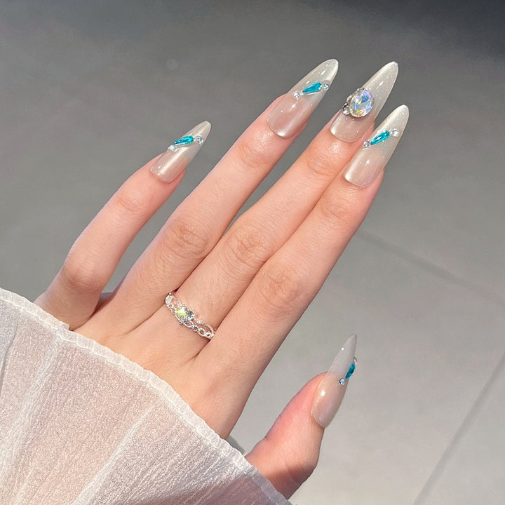 Premium Glamorous Press-On Nail Extensions Stornfield
