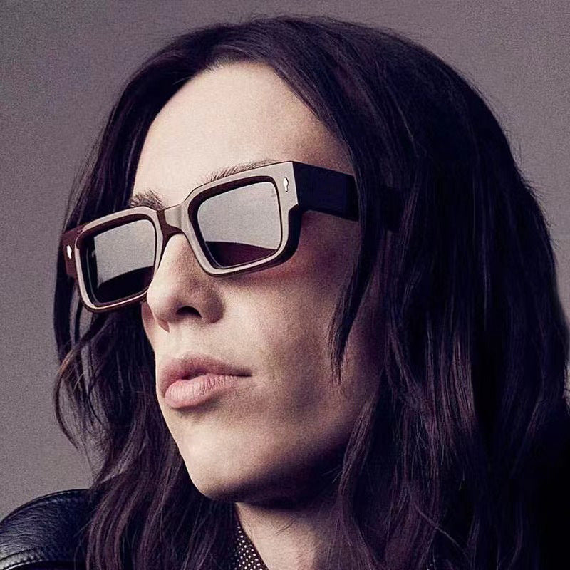 Women's fashionable square sunglasses with striking design Stornfield