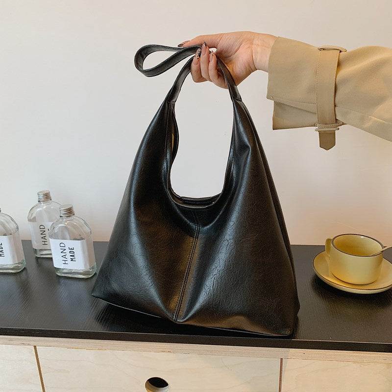 Contemporary Leather Shoulder Bag Stornfield
