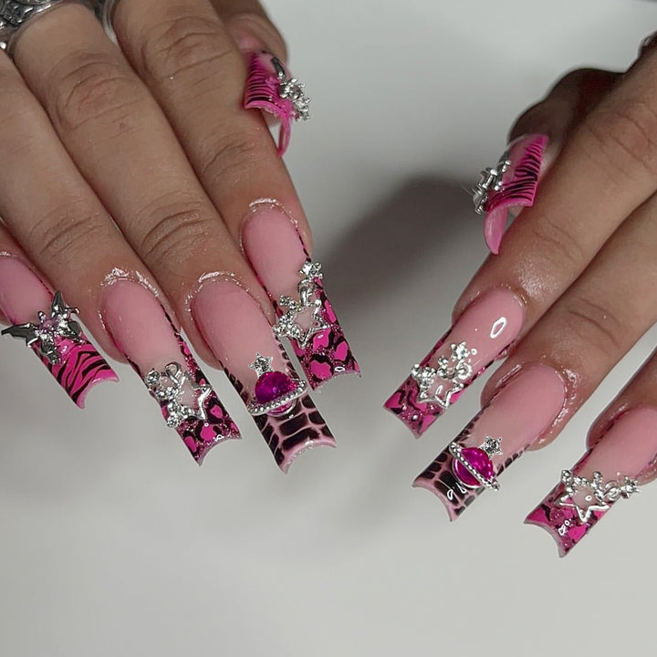 Glamorous 3D Glitter Nail Art Extensions Stornfield