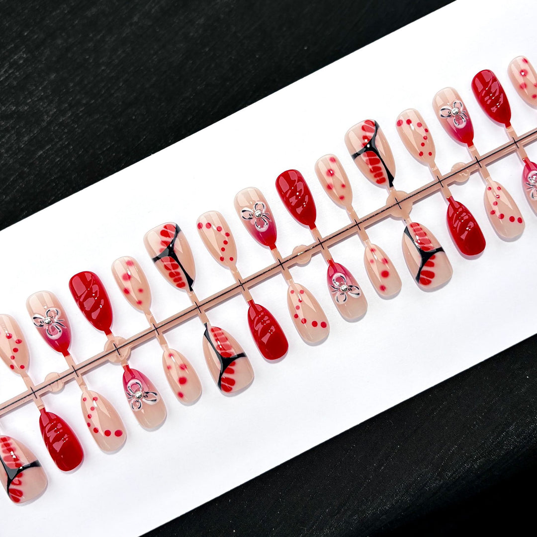 Elegant Polka Dot and Lace Press-On Nail Set