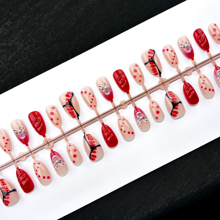 Elegant Polka Dot and Lace Press-On Nail Set