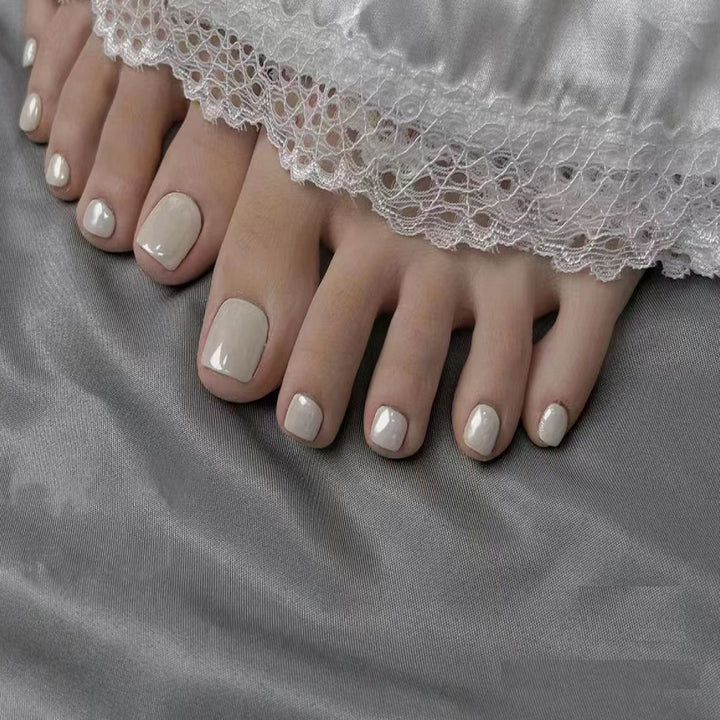 Elegant Comfort Stornfield