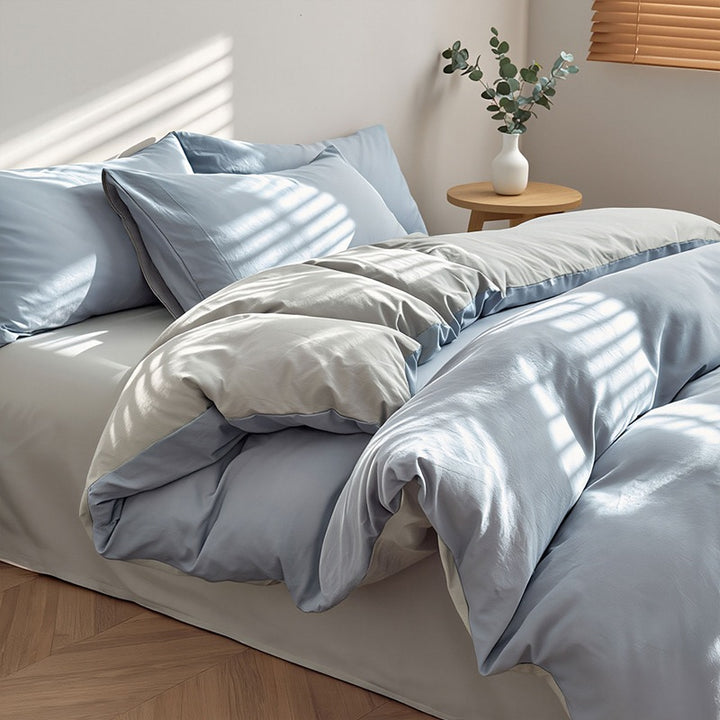 Minimalistic Reversible Duvet Cover Set