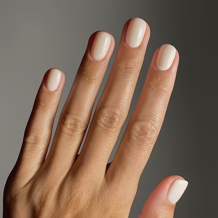 High-quality nail art set with an elegant nude finish Stornfield