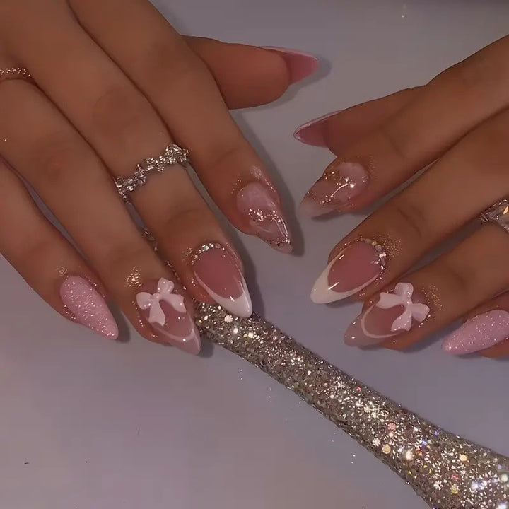 Elegant Stiletto Press-On Nail Set with Decorative Accent Stornfield