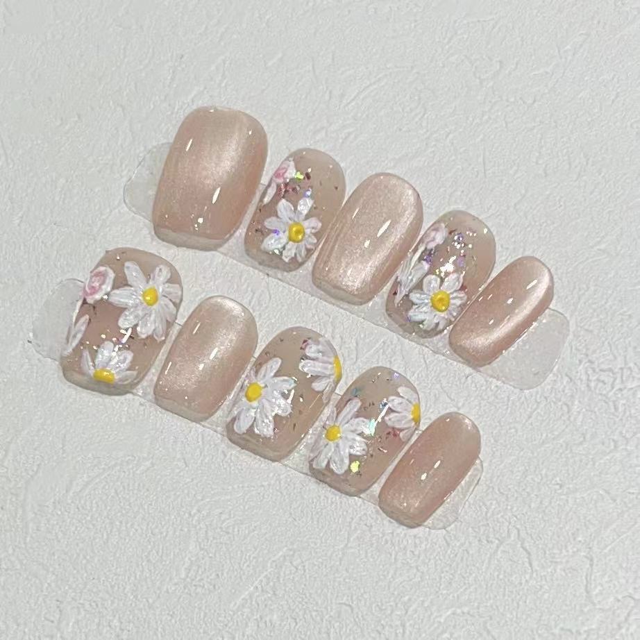 Floral-Inspired Press-On Nail Art Set Stornfield