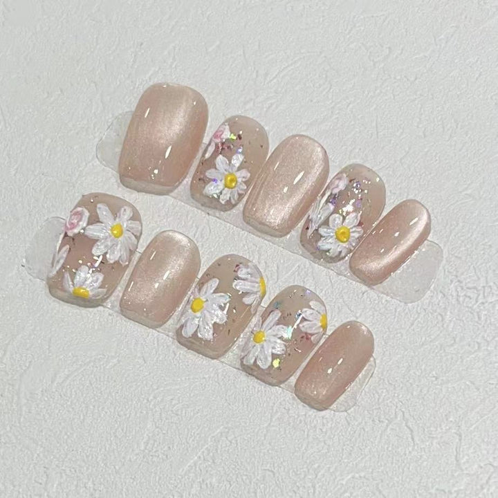 Floral-Inspired Press-On Nail Art Set Stornfield