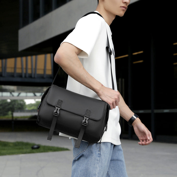 Versatile Messenger Bag Stornfield
