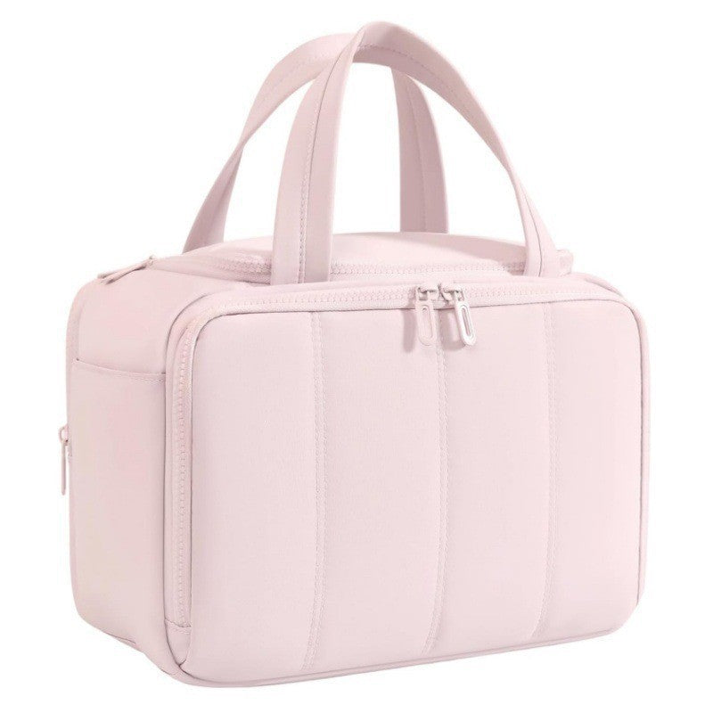 Cosmetic transport bag made of durable material with removable dividers Stornfield
