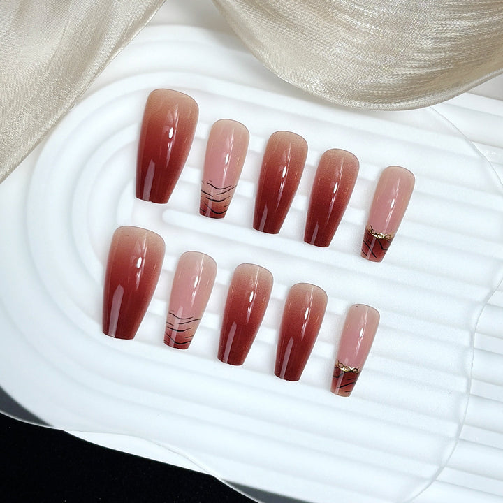 Customizable Nail Set Stornfield