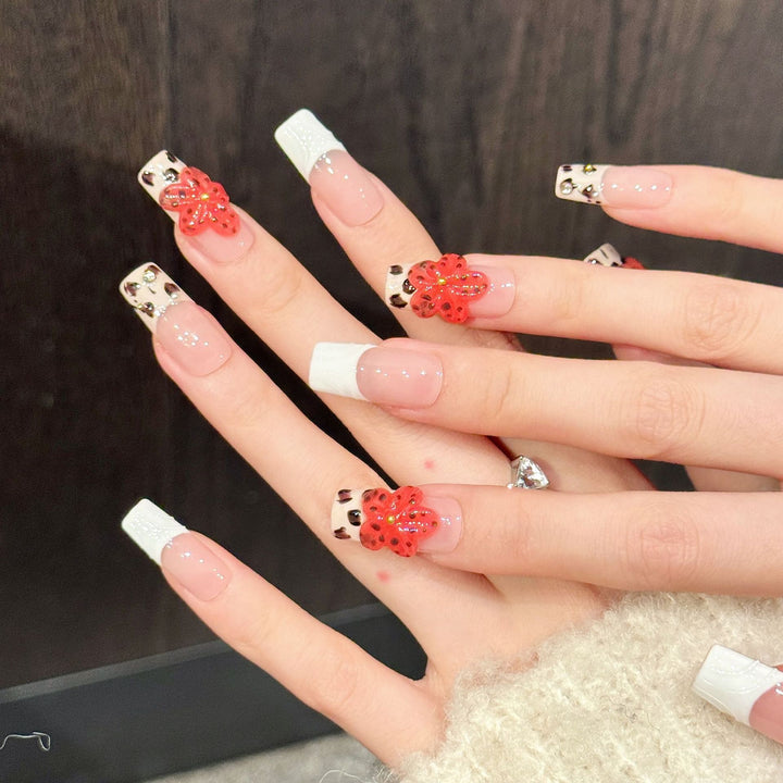 Artistic Nail Art Press-On Set with Floral Accents