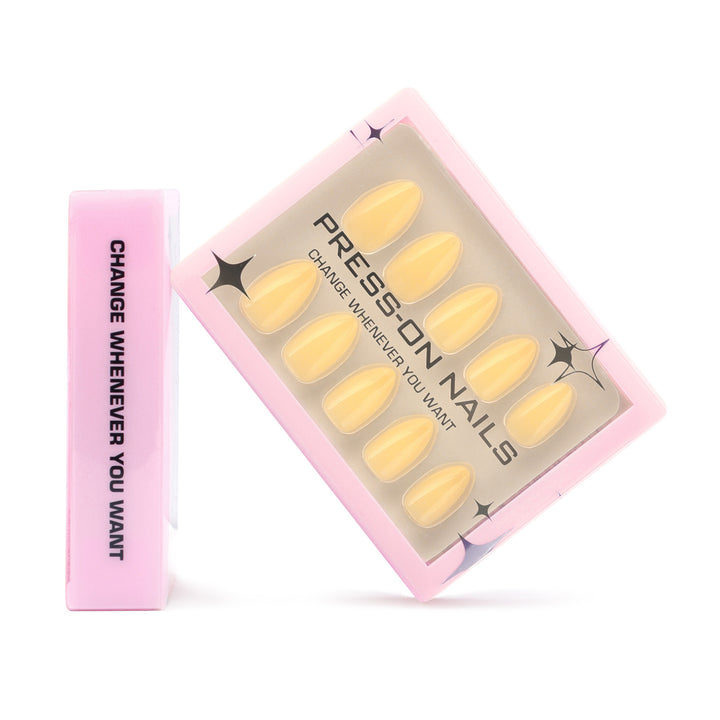Luxurious artificial nails in elegant stiletto design Stornfield