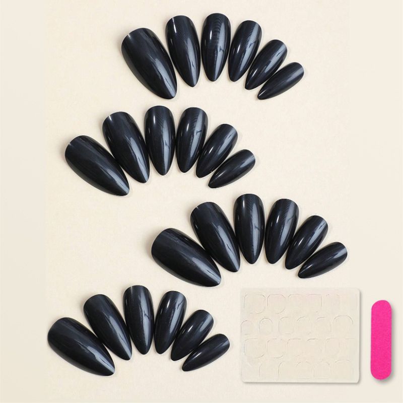 Elegant Form Artificial Nail Set Stornfield