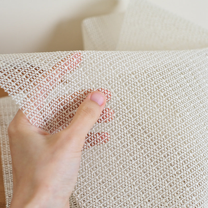 Universal non-slip mesh mat for carpet and furniture stabilization