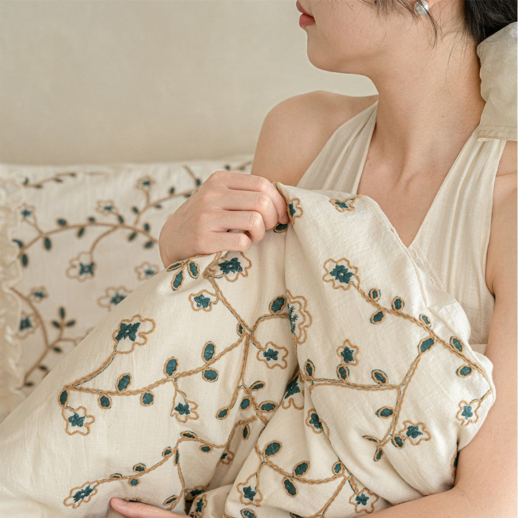 Bohemian Cotton-Linen Embroidered Ruffle Duvet Cover Ensemble