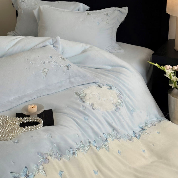 Soft-Touch Butterflies Embroidered Cotton-Blend Duvet Cover Set with Piped Pillow Shams