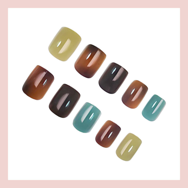 Artificial nails with elegant ombre effect Stornfield