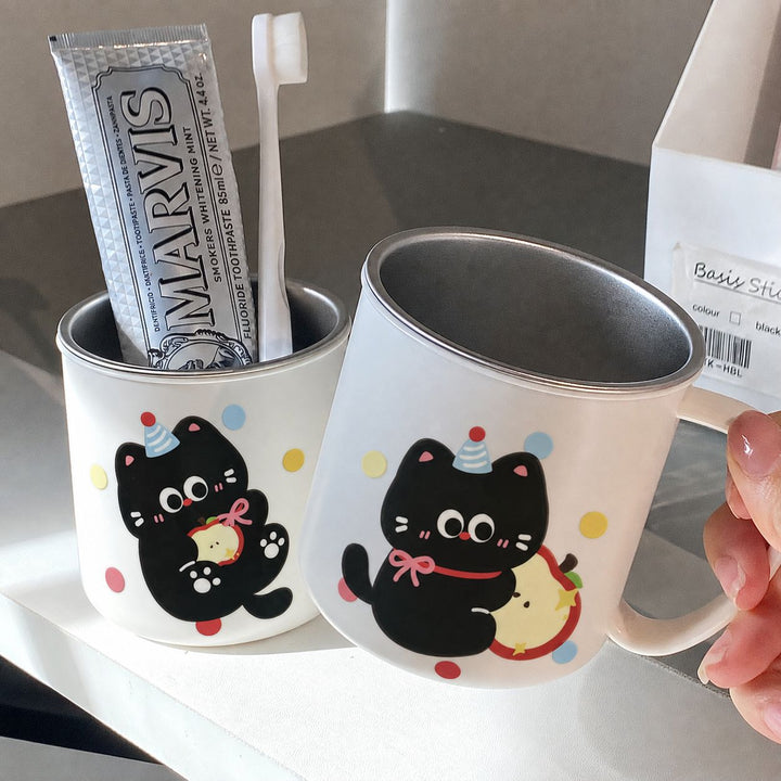 Ceramic mug with playful animal motif Stornfield