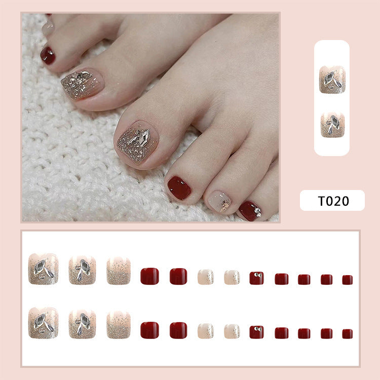 Nail art set with glamorous glitter accents Stornfield