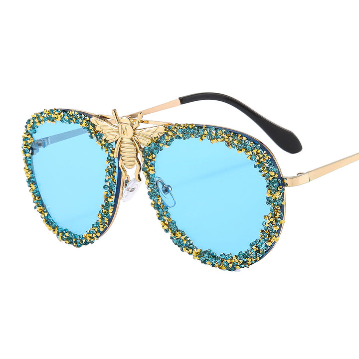 Women Glamorous Oversized Sunglasses with Unique Decorative Frame Stornfield