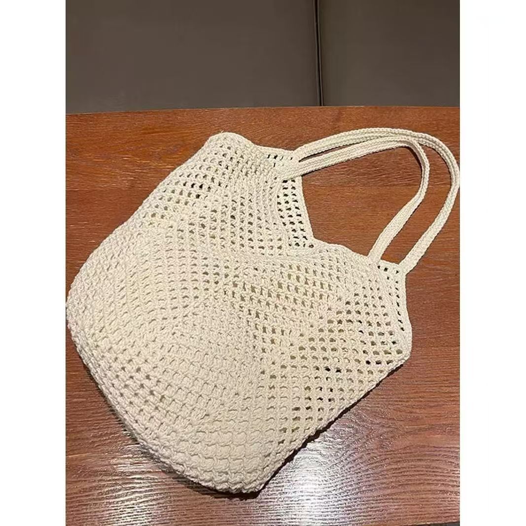 Hand-knotted tote bag in modern net design Stornfield