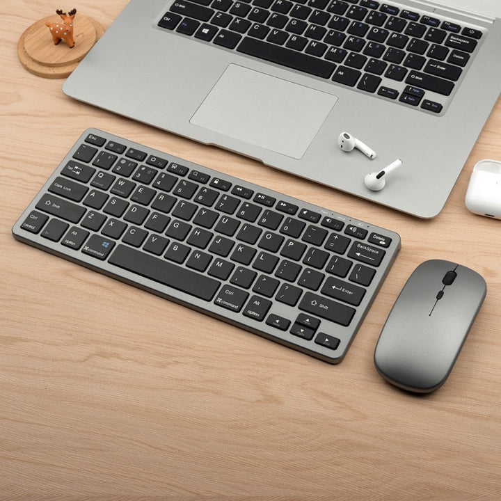 Wireless Premium Keyboard by Stornfield