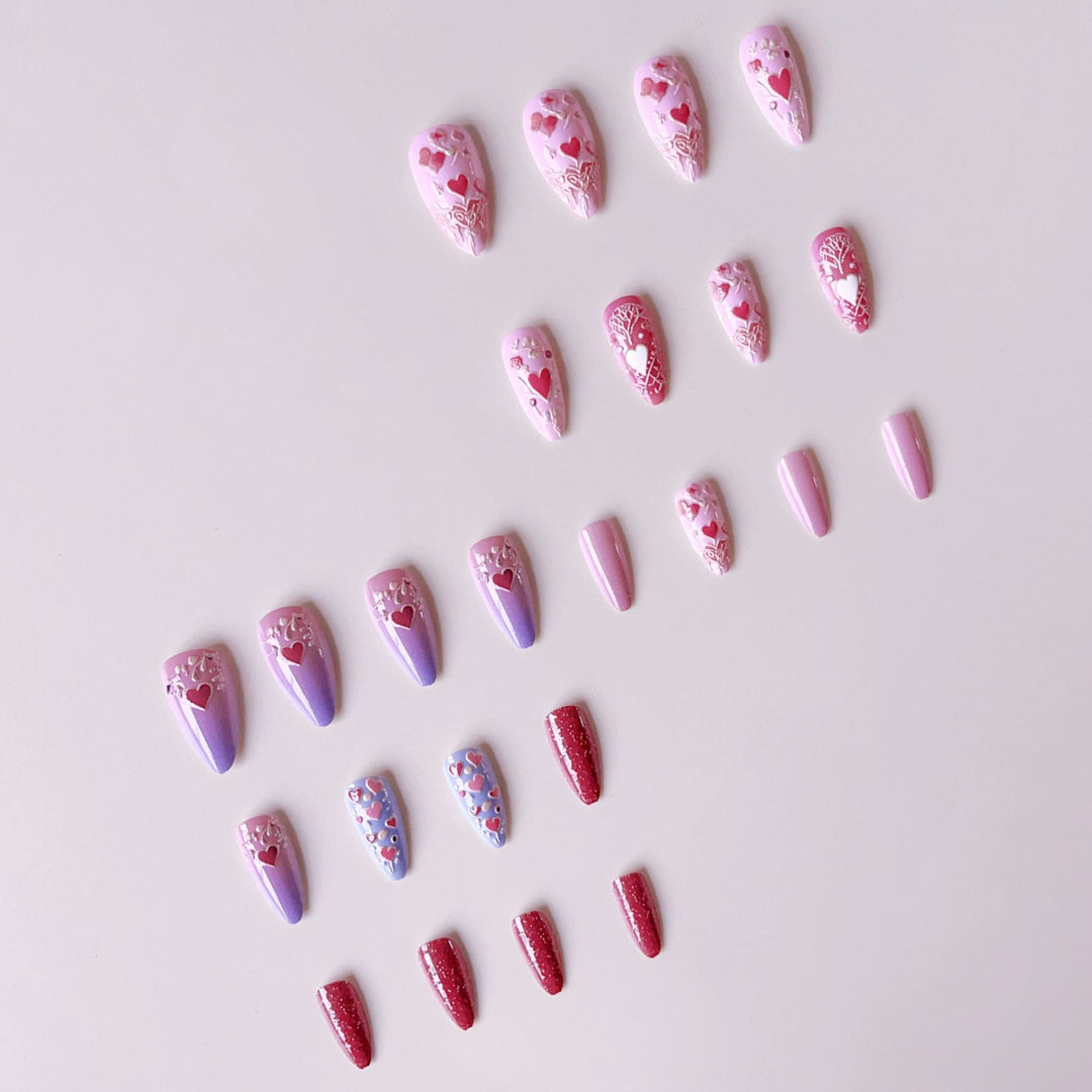 Artificial nail set with romantic heart and floral decorations Stornfield
