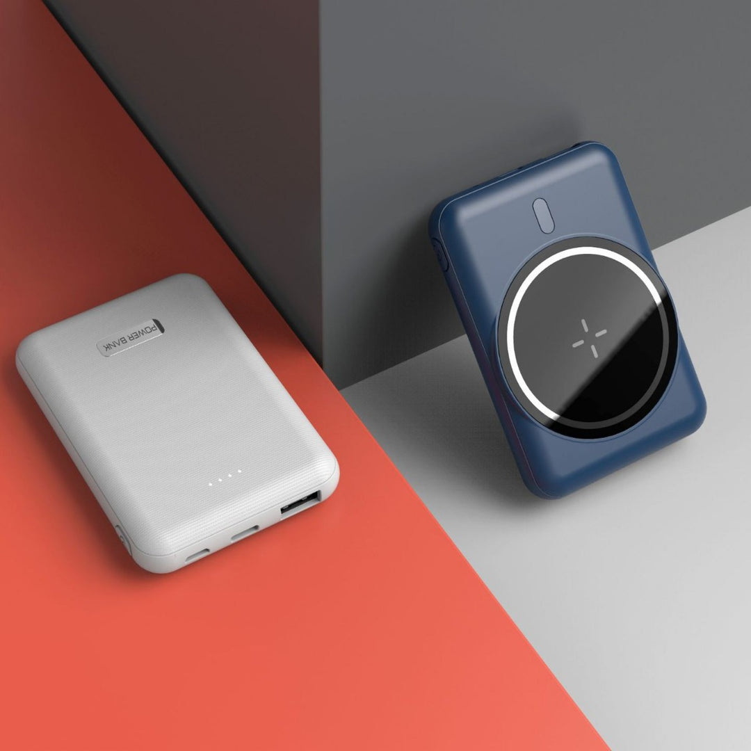 High-performance Wireless Powerbank with Integrated Charging Display Stornfield